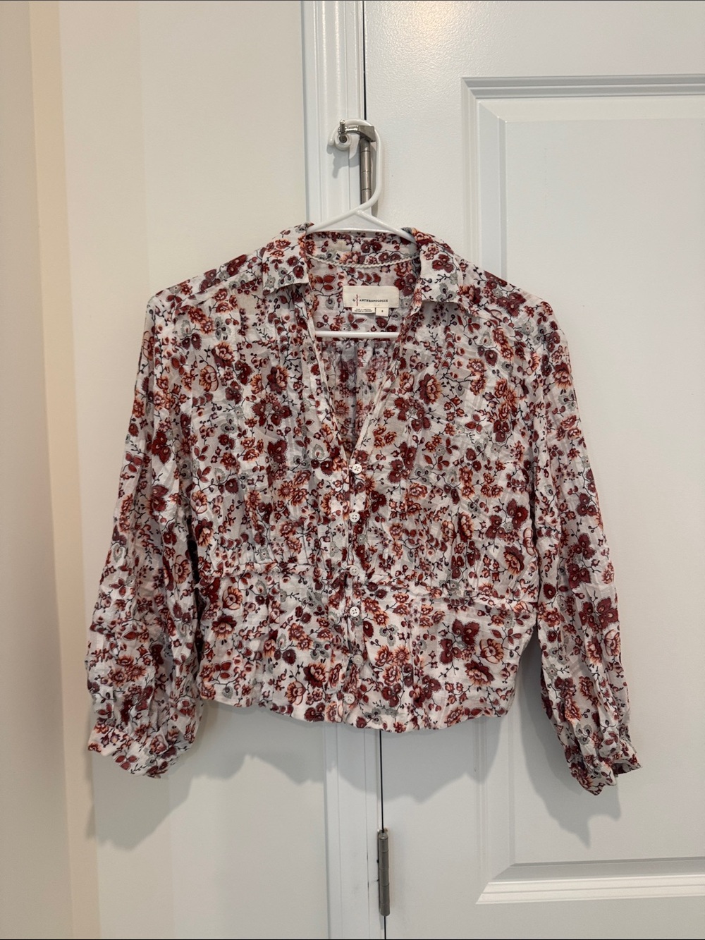Anthropologie White Floral Button-Front Blouse with Rust Accents